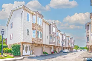 49 Stuyvesant Ave 16, Lyndhurst Township, NJ 07071 - Photo 2