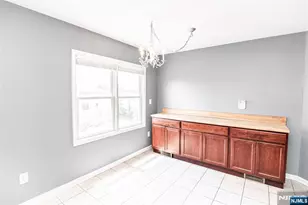 49 Stuyvesant Ave 16, Lyndhurst Township, NJ 07071 - Photo 6