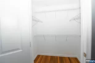 49 Stuyvesant Ave 16, Lyndhurst Township, NJ 07071 - Photo 10