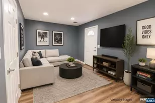49 Stuyvesant Ave 16, Lyndhurst Township, NJ 07071 - Photo 22