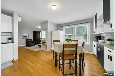 444 Riverside Avenue, Lyndhurst Township, NJ 07071 - Photo 22