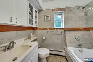 444 Riverside Ave, Lyndhurst Township, NJ 07071 - Photo 14
