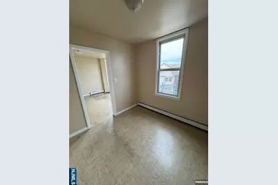 307 Chestnut Street 3 #3, Kearny, NJ 07032 - Photo 4