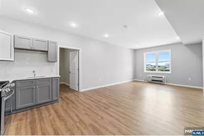 60-62 Plum Street, Paterson, NJ 07503 - Photo 10