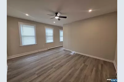 323 William Street 1 #1, Harrison, NJ 07029 - Photo 6