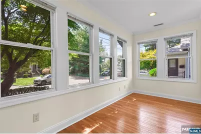 27 Milton Street, Cresskill, NJ 07626 - Photo 2