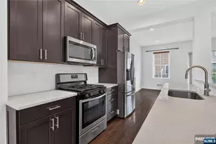 247 Bradley Dr, Wood Ridge, NJ 07075 - Photo 22