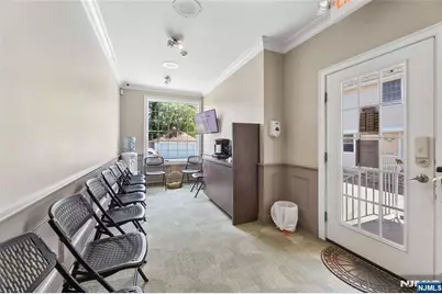 374 Summit Avenue, Hackensack, NJ 07601 - Photo 8