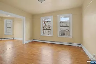 305 Pacific St, Paterson, NJ 07503 - Photo 20