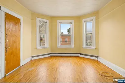 305 Pacific Street, Paterson, NJ 07503 - Photo 14