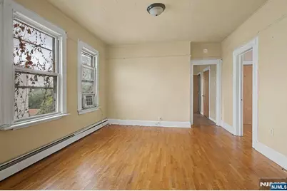 305 Pacific Street, Paterson, NJ 07503 - Photo 16