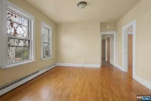 305 Pacific St, Paterson, NJ 07503 - Photo 16
