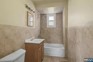 305 Pacific St, Paterson, NJ 07503 - Photo 24