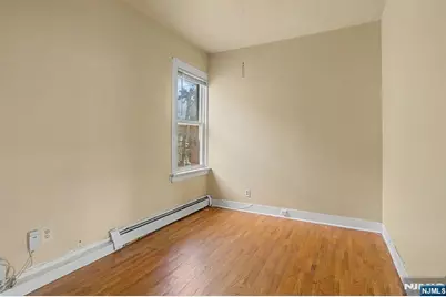 305 Pacific Street, Paterson, NJ 07503 - Photo 18