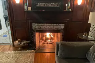 8 Old Wood Rd, Edgewater, NJ 07020 - Photo 4