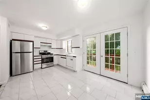 2462 7th B, Fort Lee, NJ 07024 - Photo 8