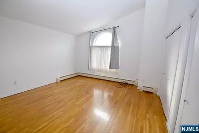 2462 7th B #B, Fort Lee, NJ 07024 - Photo 14