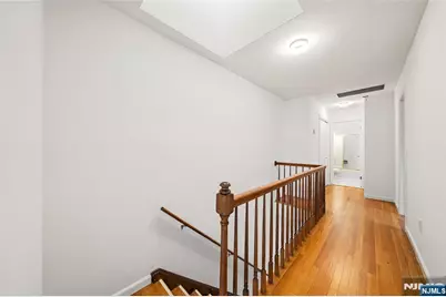 2462 7th B #B, Fort Lee, NJ 07024 - Photo 12