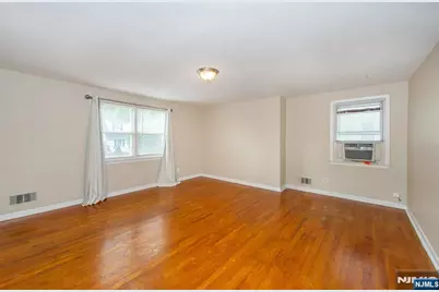 56 Corabelle Avenue 2 #2, Lodi, NJ 07644 - Photo 6