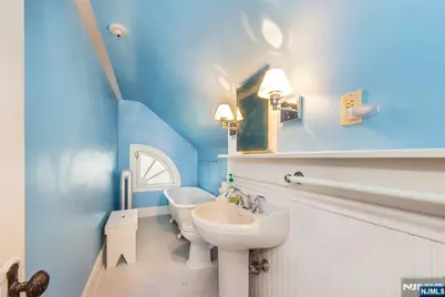 579-583 Parker Street, Newark, NJ 07104 - Photo 20