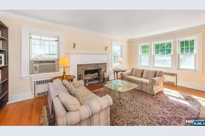 579-583 Parker Street, Newark, NJ 07104 - Photo 4