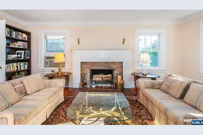 579-583 Parker Street, Newark, NJ 07104 - Photo 2