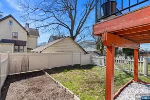 80B Liberty Pl, Palisades Park, NJ 07650 - Photo 26