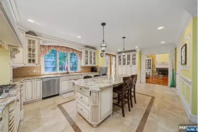 29 Meadow Street, Demarest, NJ 07627 - Photo 12