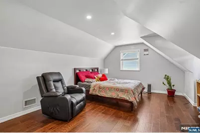 64 16th Avenue, Elmwood Park, NJ 07407 - Photo 20