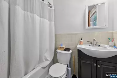 25 Jefferson Avenue, Cresskill, NJ 07626 - Photo 14