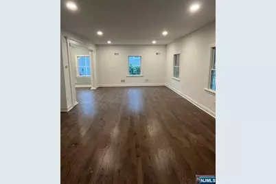 321 Spring Avenue, Ridgewood, NJ 07450 - Photo 2