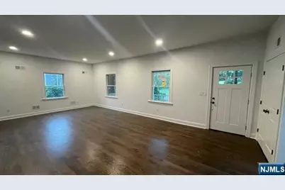 321 Spring Avenue, Ridgewood, NJ 07450 - Photo 4