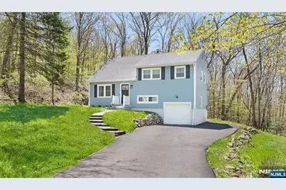 34 Rogers Lane, Sparta Township, NJ 07871 - Photo 4