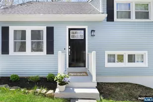 34 Rogers Ln, Sparta Township, NJ 07871 - Photo 2