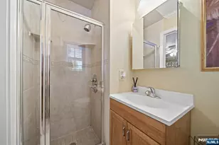 308 Loren Ct, Northvale, NJ 07647 - Photo 16