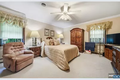 308 Loren Court, Northvale, NJ 07647 - Photo 14