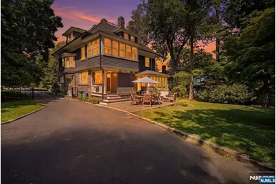 54 Myrtle Avenue, Montclair, NJ 07042 - Photo 46