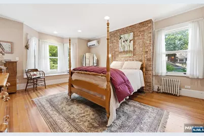 54 Myrtle Avenue, Montclair, NJ 07042 - Photo 26