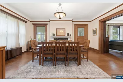 54 Myrtle Avenue, Montclair, NJ 07042 - Photo 18