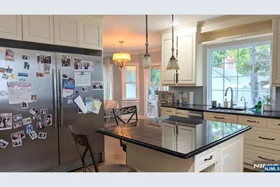 245 Carlton Terrace, Teaneck Township, NJ 07666 - Photo 4