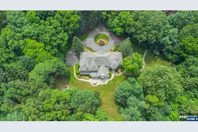 238 E Saddle River Road, Saddle River, NJ 07458 - Photo 38