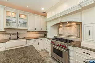 238 E Saddle River Rd, Saddle River, NJ 07458 - Photo 8