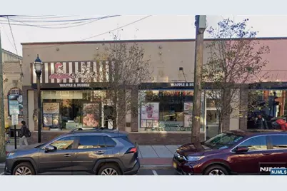 2300 Summit Avenue, Union City, NJ 07087 - Photo 2