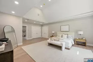 520 Clinton Ave, Wyckoff Township, NJ 07481 - Photo 24