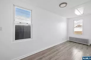 10 W Prospect Street 2, Waldwick, NJ 07463 - Photo 12