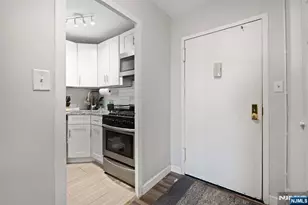 285 Aycrigg Ave 15C, Passaic, NJ 07055 - Photo 6