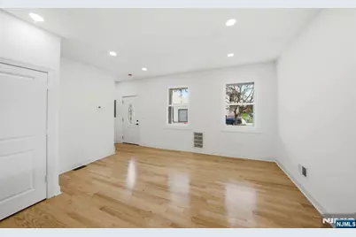 1 Foster Street, Clifton, NJ 07011 - Photo 12