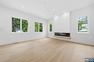 224 Riveredge Rd, Tenafly, NJ 07670 - Photo 10