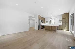 224 Riveredge Rd, Tenafly, NJ 07670 - Photo 10