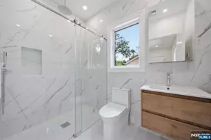 224 Riveredge Rd, Tenafly, NJ 07670 - Photo 32